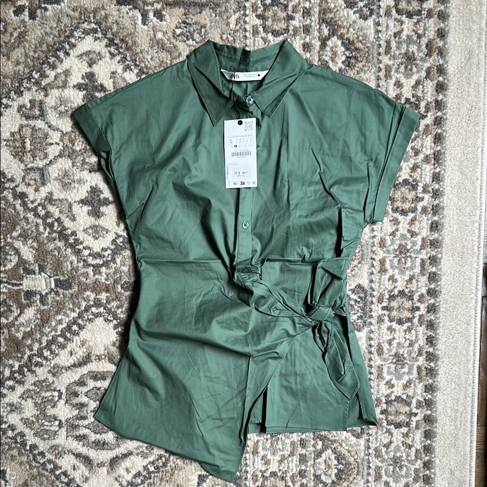 Zara Green Button Down Shirt with Tie Front and Shirt Collar